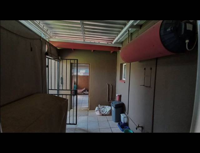 3 BEDROOM HOUSE FOR SALE IN DASPOORT